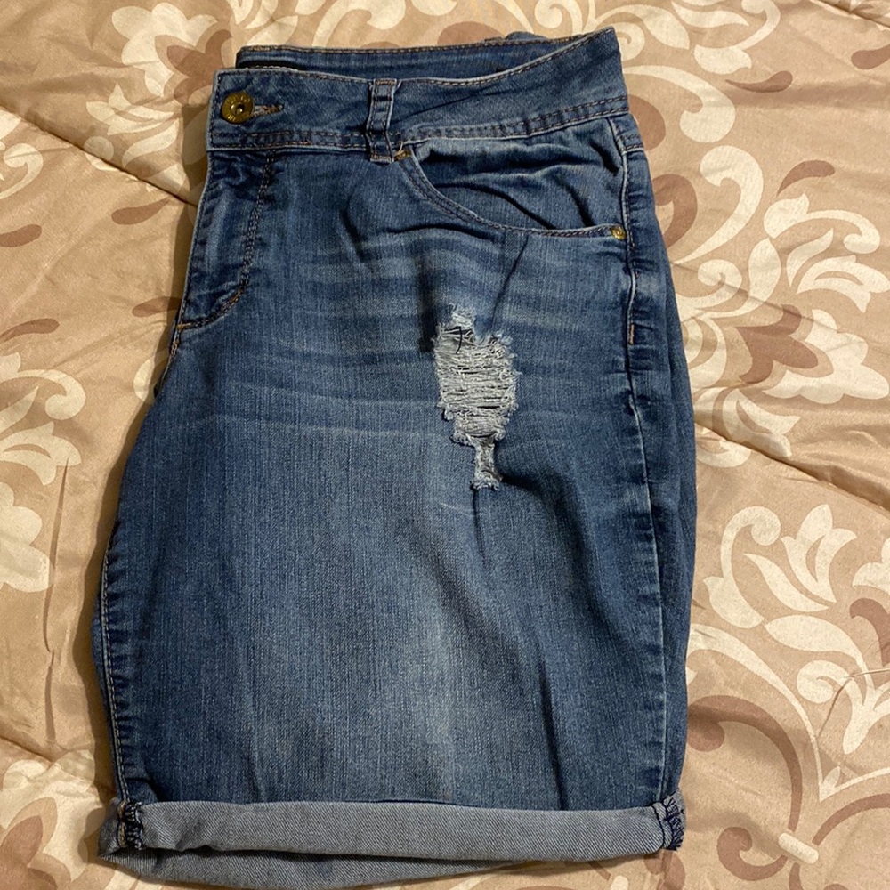Cato’s Bermudas
